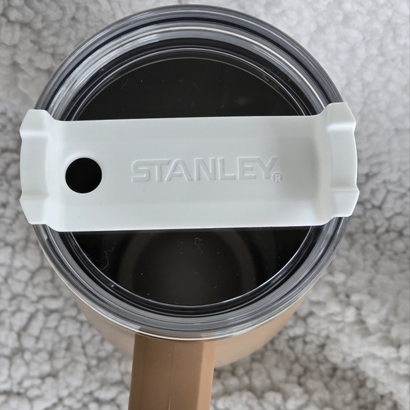 Stanley Starbucks 40oz Overseas Camel - Picture 10 of 11